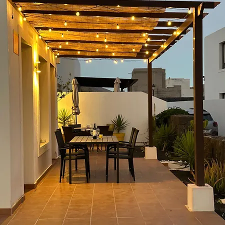 Casa Amarillo Del Sol ヴィラ