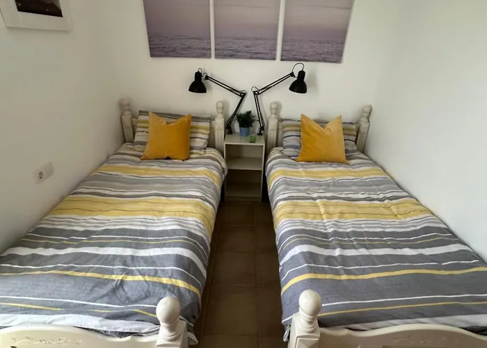 Casa Amarillo Del Sol וילה פלאיה בלנקה