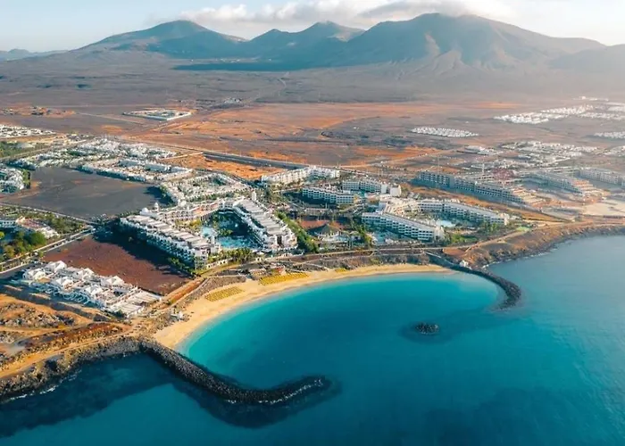 Casa Amarillo Del Sol * פלאיה בלנקה