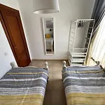 Casa Amarillo Del Sol * بلايا بلانكا