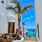 Casa Amarillo Del Sol فيلة *